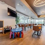 Hotel Aura Design & Garden Pool Prag