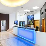 Aura Design & Garden Pool 3*