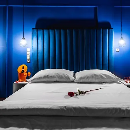 Aura Design & Garden Pool 3*