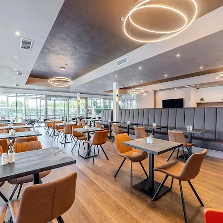 Aura Design & Garden Pool 3*