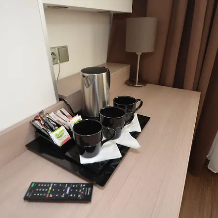 Aura Design & Garden Pool