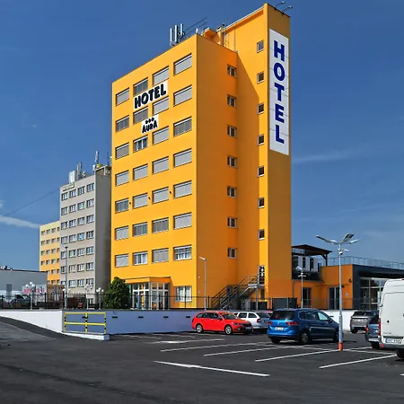 ホテル Aura Design & Garden Pool 3*