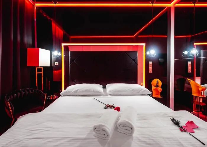 Aura Design & Garden Pool 3* Prag