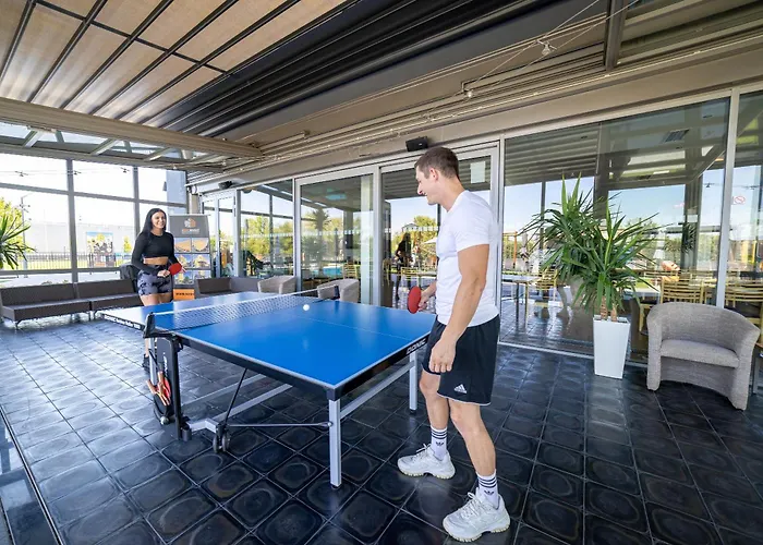 Hotel Aura Design & Garden Pool