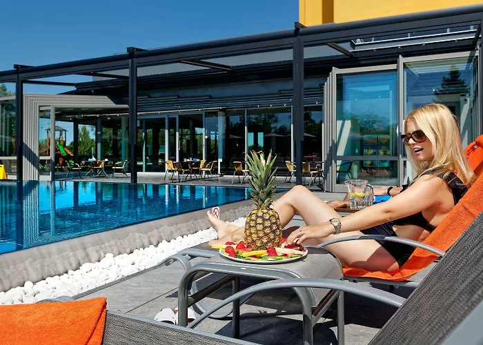Hotel Aura Design & Garden Pool Prag