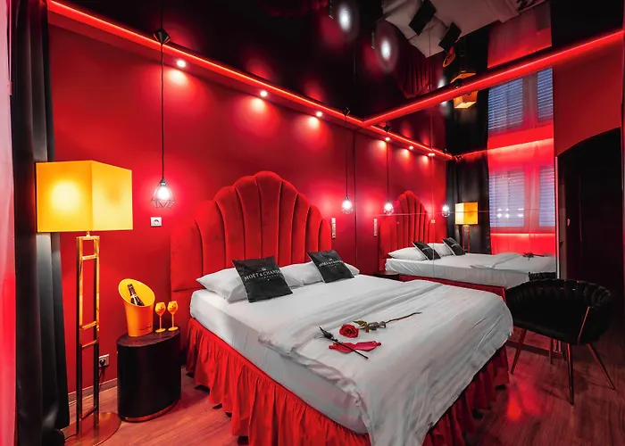 Aura Design & Garden Pool 3* Praha