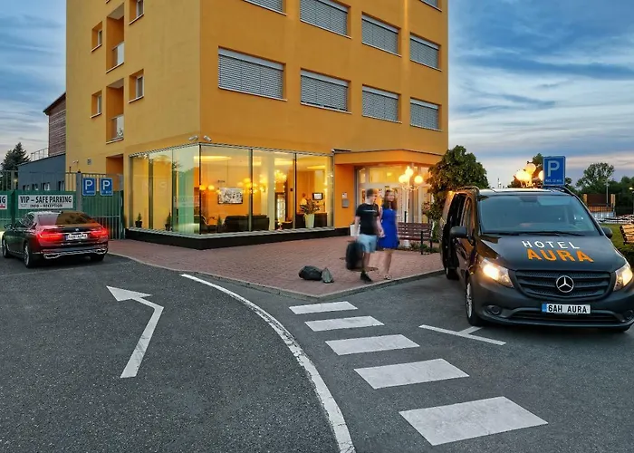 Aura Design & Garden Pool