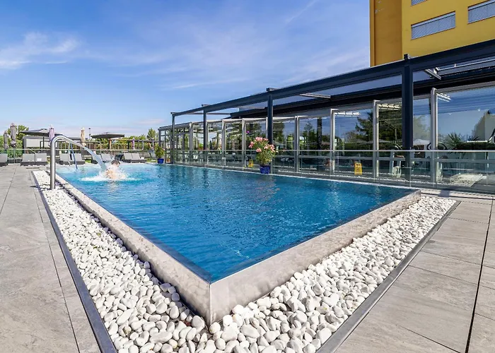 Aura Design&garden Pool